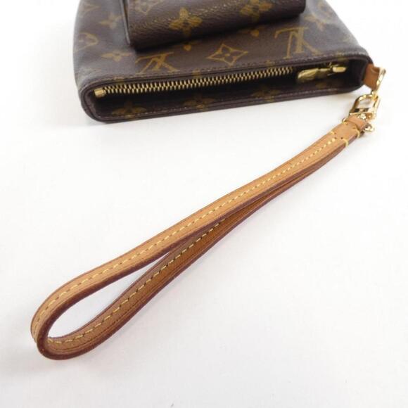 LOUIS VUITTON Brown Monogram Bag - Picture 4 of 8